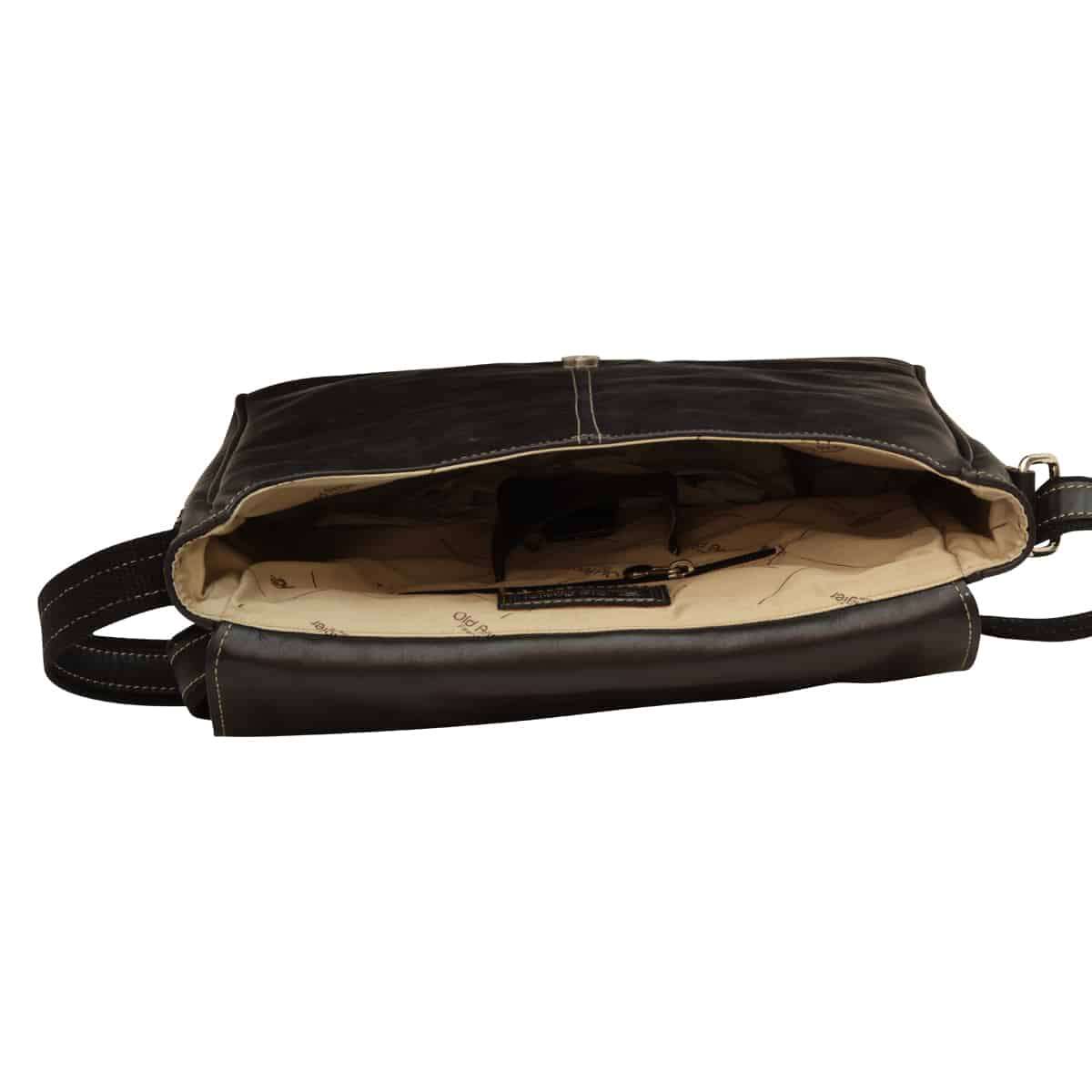 Lightweight Messenger Bag - Black | 072661NE UK | Old Angler Firenze