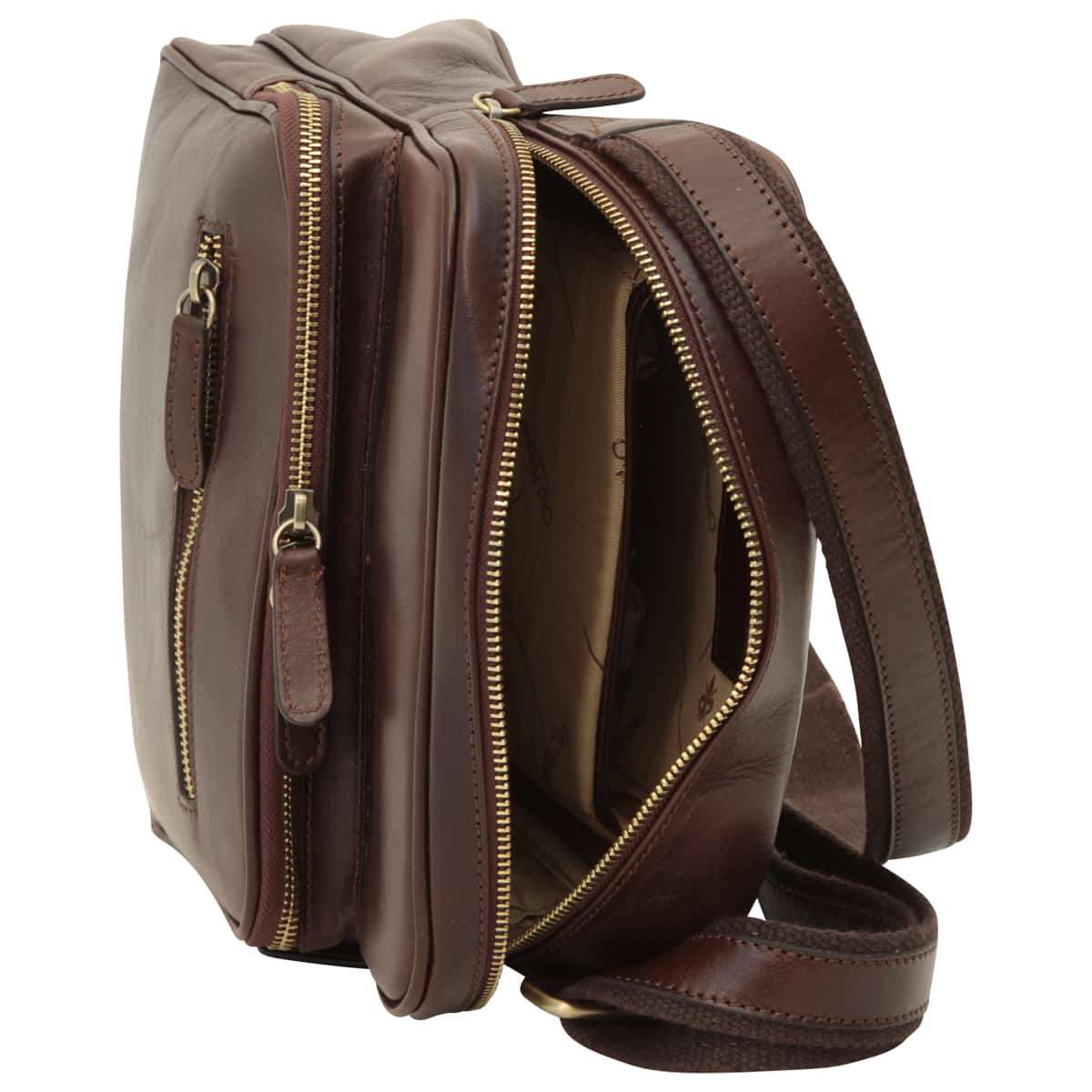 Small leather bag with zip closures - Dark Brown | 409389TM | EURO | Old Angler Firenze